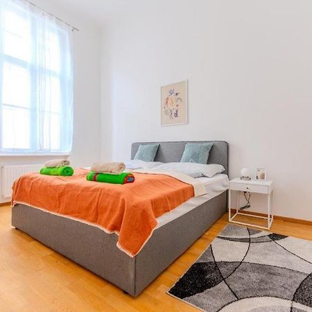Deluxe Apartments Near The Center Krems an der Donau Exterior foto