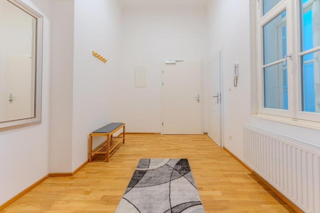 Deluxe Apartments Near The Center Krems an der Donau Exterior foto